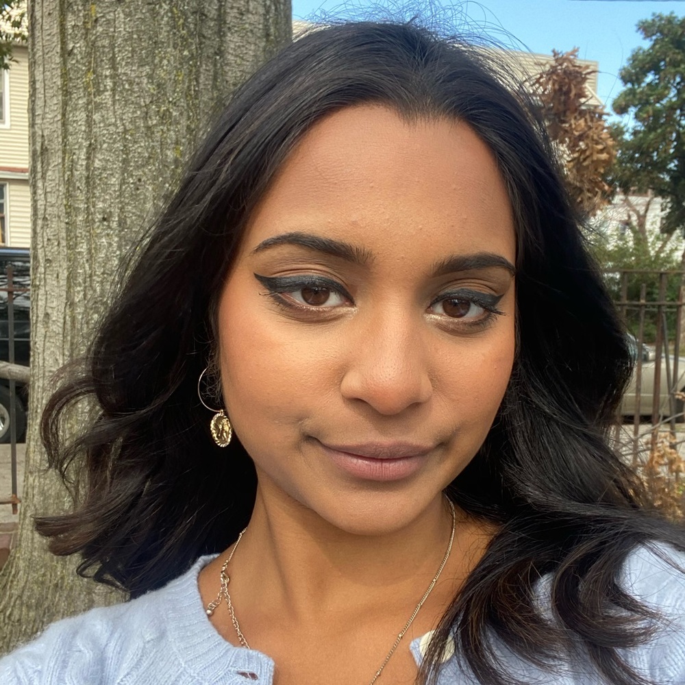 Meet your Posher, Syra